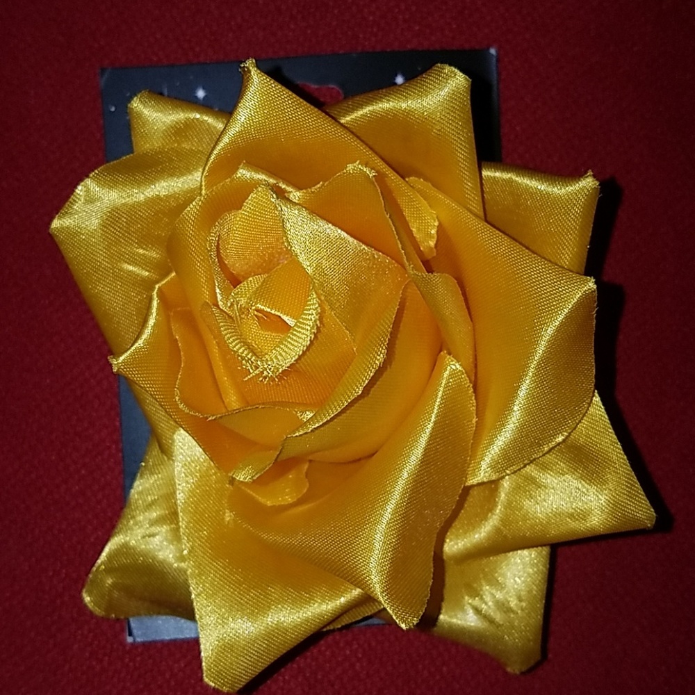 Sourpuss Vibrant Yellow Gold 4" Satin Rose RockABilly Hair Bow w Alligator Clip